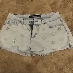 Women's used jordache cut off shorts size 10